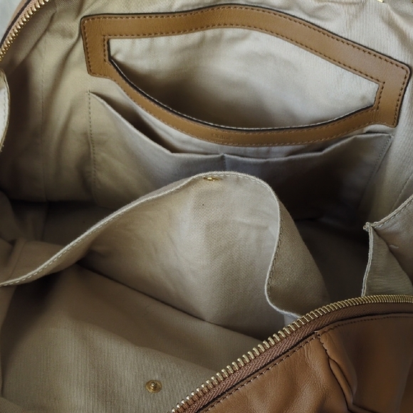 Chloe Tan Leather Satchel with Gold Hardware - Picture 6 of 17